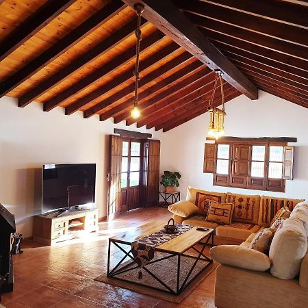 Villa Las Palmeras Антигуа Экстерьер фото