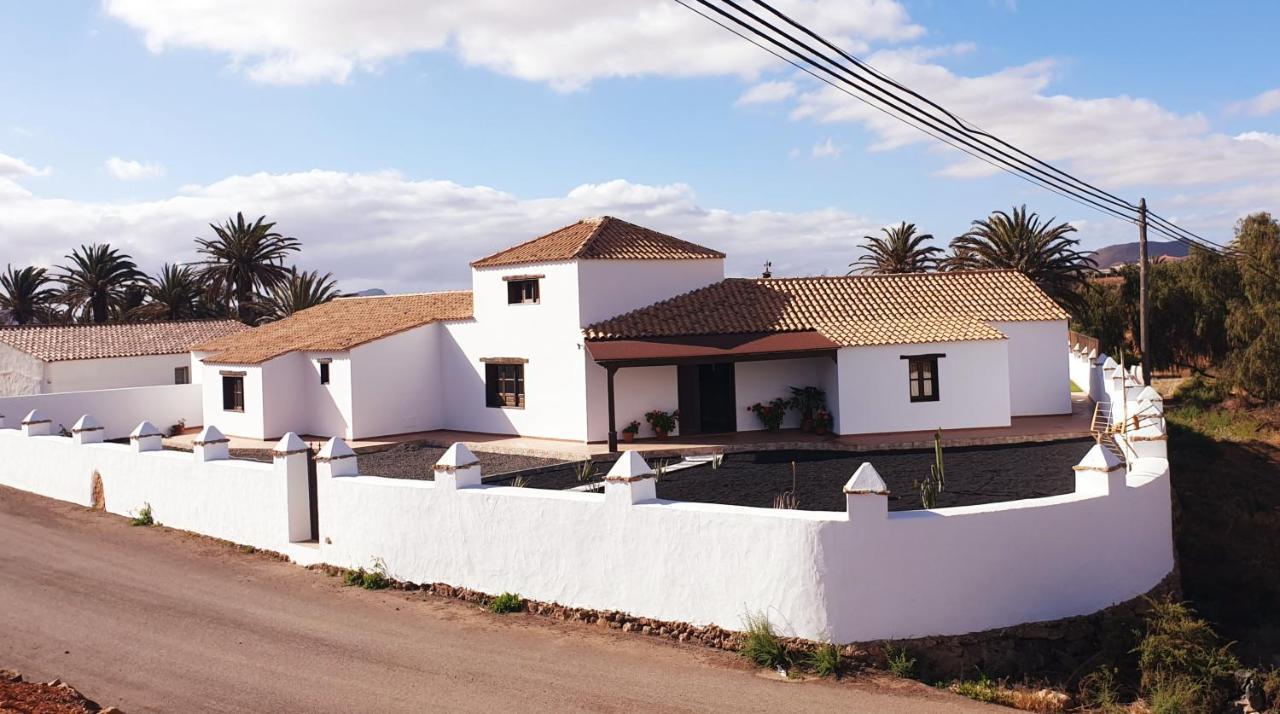 Villa Las Palmeras Антигуа Экстерьер фото