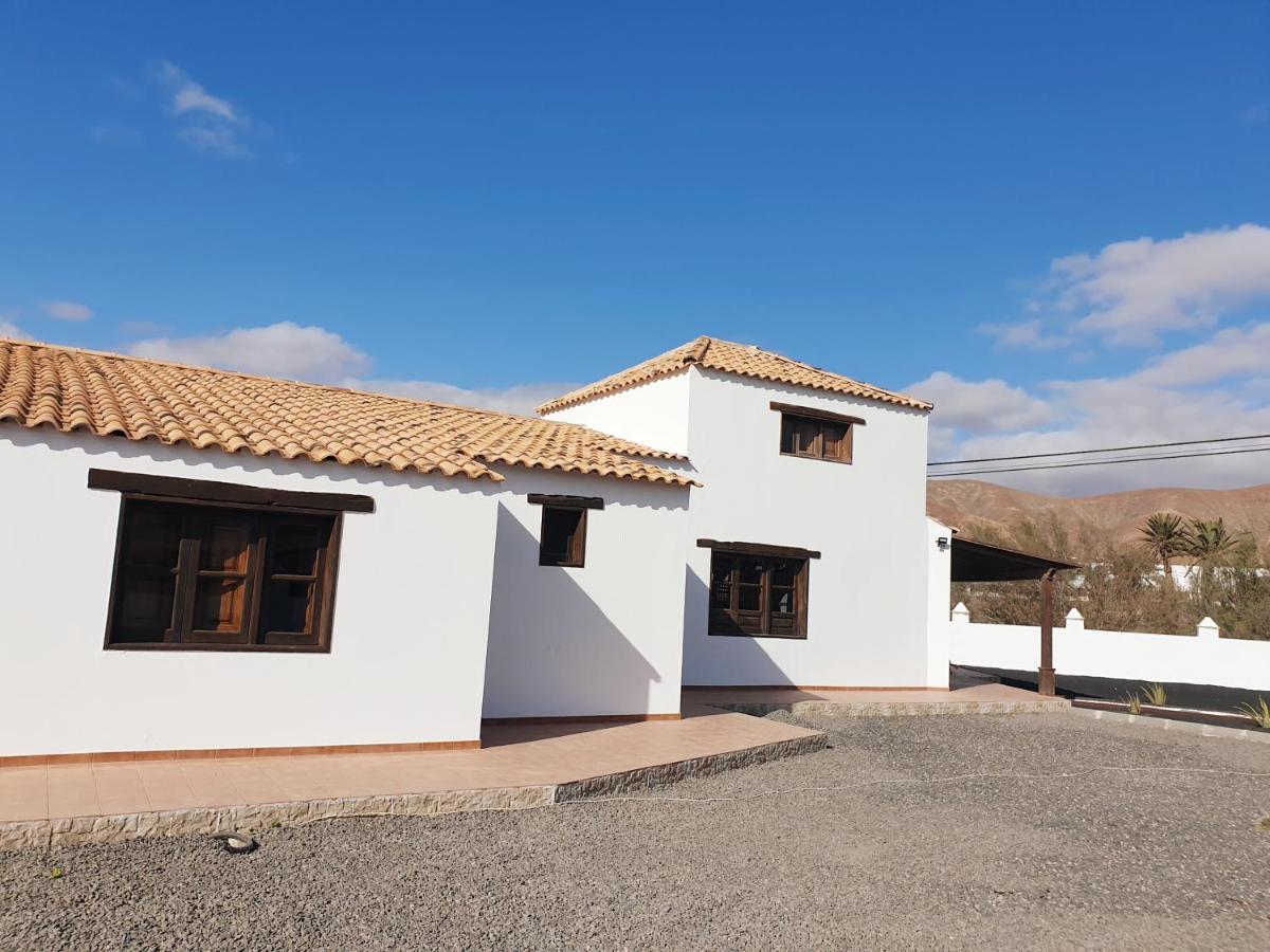 Villa Las Palmeras Антигуа Экстерьер фото