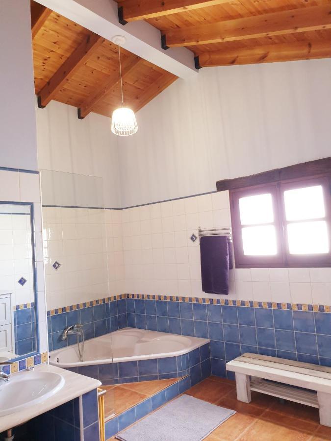Villa Las Palmeras Антигуа Экстерьер фото